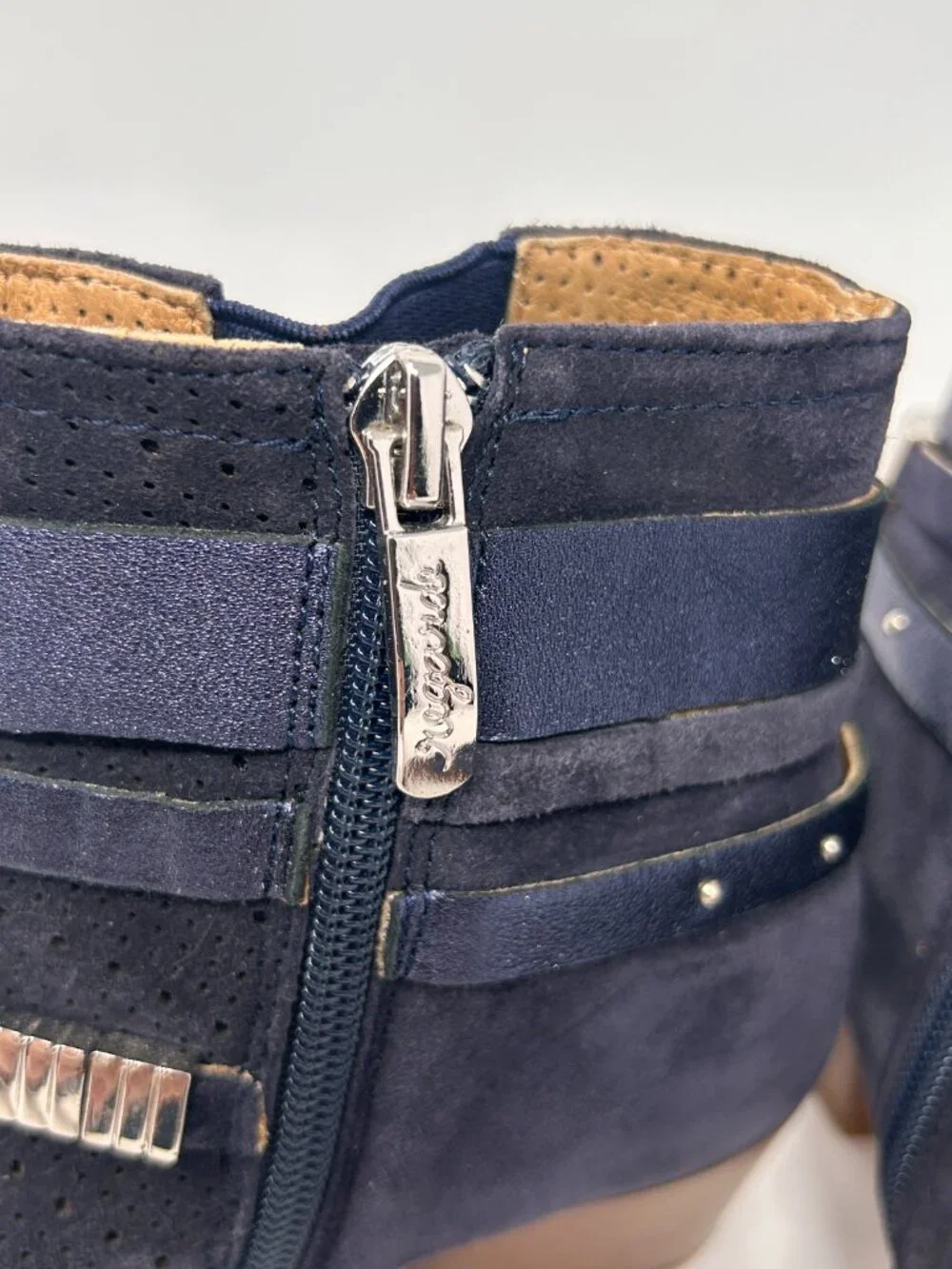 Regarde Le Ciel Navy Perforated Suede Ankle Boots EU 36 US 5.5 Block Heel
